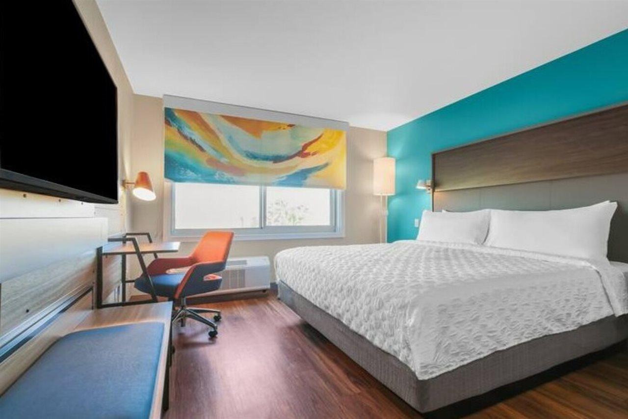Tru By Hilton Lathrop Hotel Buitenkant foto